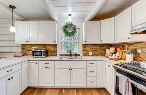 Dog-Friendly Hiawassee Cabin Near Lake and Hiking - Foto 11