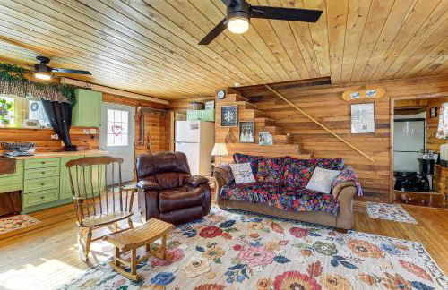 Family Cabin! Close to Greenbrier River and Snowshoe - Foto 9