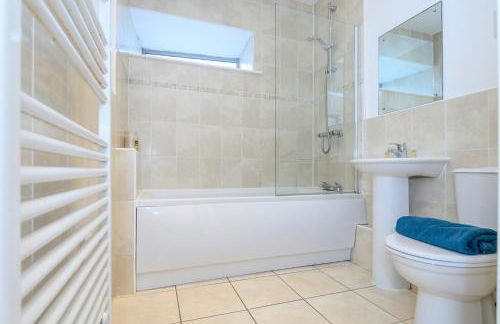 Morley’s Homely Retreat for Families Parking - Pass the Keys - Foto 25