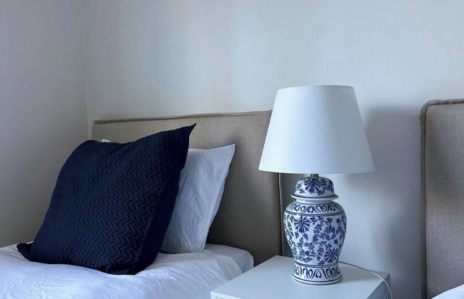 Dreamy Lake Retreat & Sunsets - Photo 9