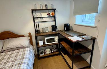 The Shack 1 bedroom apartment - Photo 3