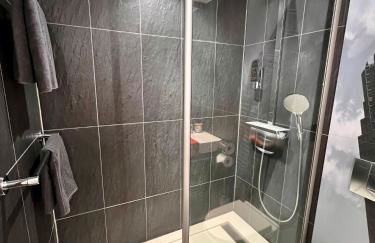 Nähe Frankfurt Messe mit Netflix und Balkon - Foto 37