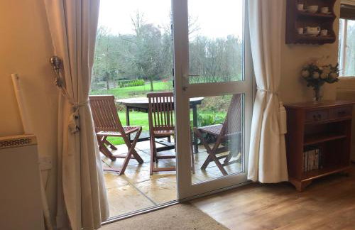 Cosy 3 Bedroom House on Cornish estate with pool - Foto 7