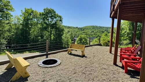 The Ridge Chalet in Ellicottville Hot Tub & Sauna - Foto 3