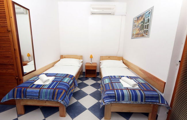 Pansion Ivan, Sućuraj - Foto 7