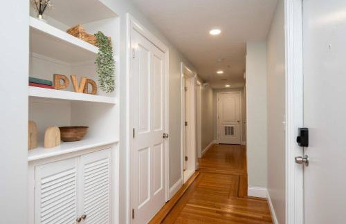 Jennifer's Cozy Apt Brown U Athletic Field Views - Foto 27