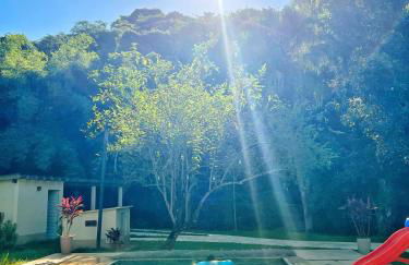 Ampla casa com piscina para família e amigos - Foto 38