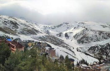 TODOSIERRANEVADA - Dúplex 4 Dormitorios - VISTAS ESPECTACULARES A LA MONTANA - Foto 34