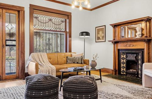 Chic Victorian Manor - Sleeps 12 - Congress Park - Foto 10