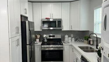 Spacious 1 Bdrm Studio Montrose - Foto 5