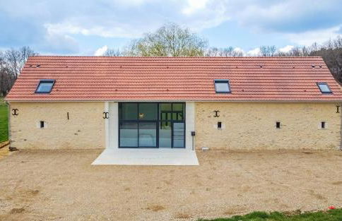 Grange de Clyna-Piscine & Spa à 10 min du circuit - Foto 1