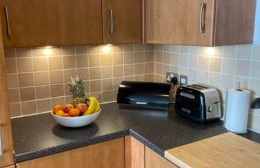 Lux Waterfront 2 bed Apt, V&A 10min walk, St Andrew's Golf 25min drive - Foto 15