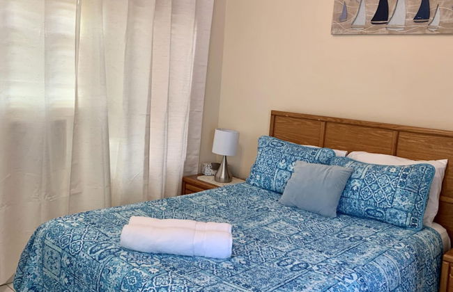 3 Suites Free Breakfast Steps to Beach - Photo 47