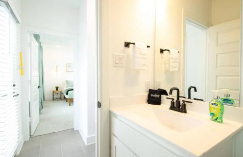 Game On! Lakefront Getaway for World Cup Fans - Foto 40