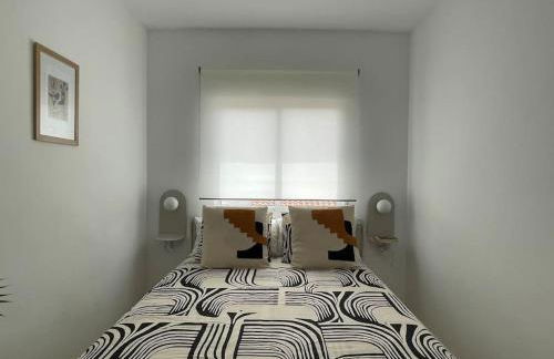 Jordi home 15 minutes to center by train - Foto 8