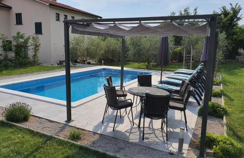 Holiday House OLIVE GROVE with pool and garden - Foto 30