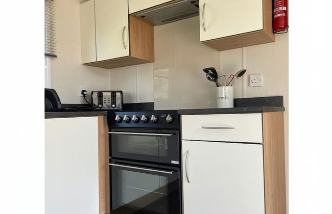 Caravan - Sleeps 6 & Parking - Foto 18