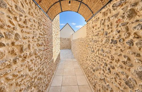 Les Pierres de Pacel - Maison avec Jardin Privé - Foto 14