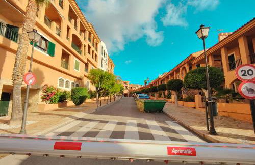 Luxury Apartments Mascarat - Photo 43