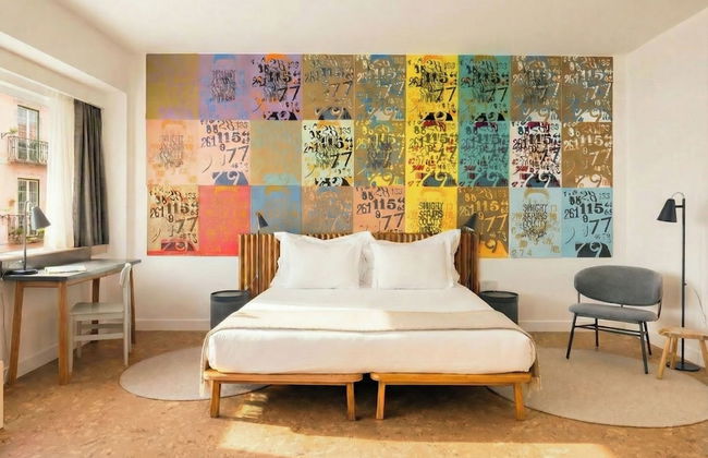 The Lisbonaire Apartments - Photo 9