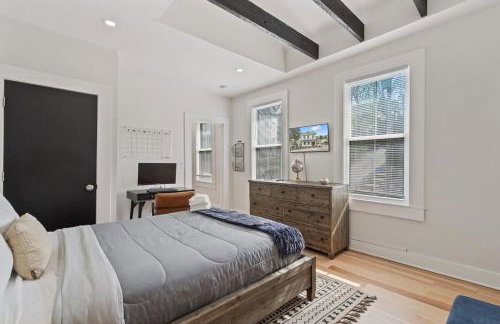 3BR Stylish Retreat, Minutes from Downtown Pittsburgh, Free 3-Car Parking - Foto 35