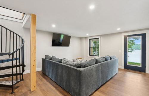 La Casita Little Sebago Lake with hot tub! - Foto 13