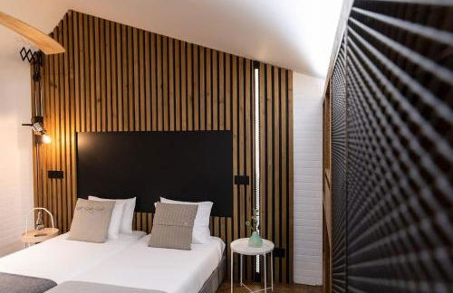 Dark Studio - Photo 9