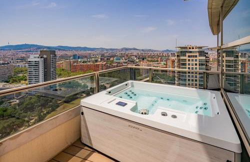 Penthouse Duplex with Epic Views - Foto 18