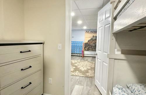 5BR Waterfront Hot Tub Kids Playscape Pets Family Compound! - Foto 43