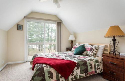 Relax Explore Waterfront Crawford Lake Cottage - 4878 - Foto 36