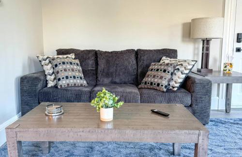 New Remodel | Mins to DHMC & Hanover | Explore NH - Foto 4