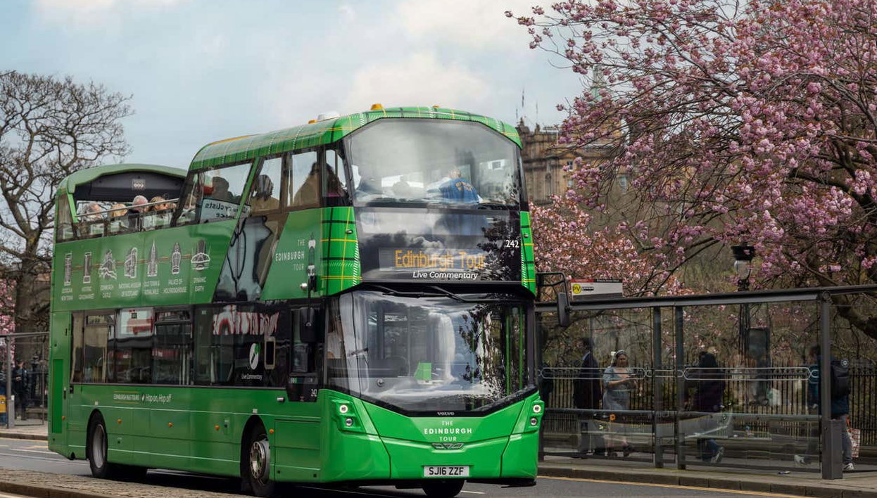 Royal Edinburgh Ticket - Photo 2, See Edinburgh in comfort