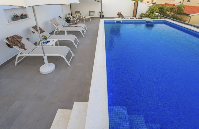 Holiday home Lola, sea on a palm! HEATED POOL - Photo 131