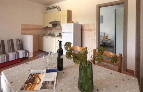 Stunning Apartment In Lovrecica - Foto 3