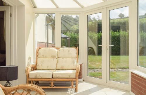 Hill View Lodge - Photo 4