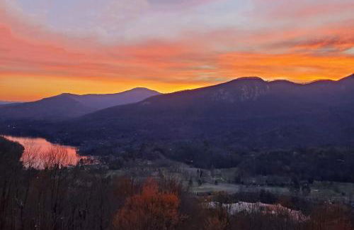 Young's Mountain Hideaway - Foto 34