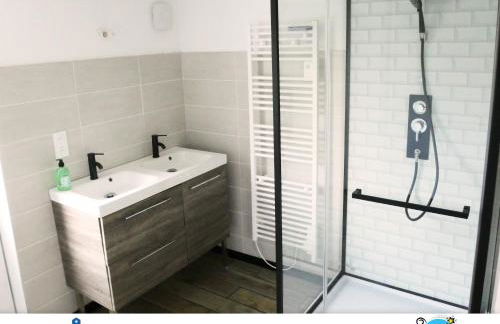 Little America - Appart Hôtel 3km Futuroscope - Foto 27