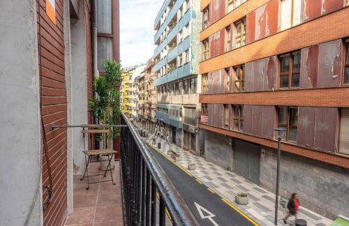 Unamuno, en el Casco Viejo - Foto 28