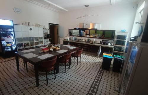 ZM23, Single Room with private Balcony - Foto 8