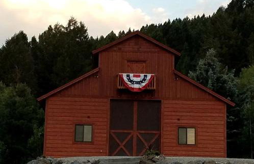 Barn-Style Vacation Rental with Mountain Views in Thayne, Wyoming - Foto 1