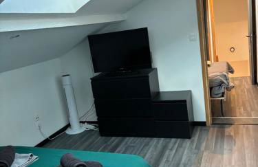 Proche Gare Paris-CDG Stade-de-France Astérix Expo - Foto 35