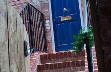 Superb City Centre apt with parking - Photo 2