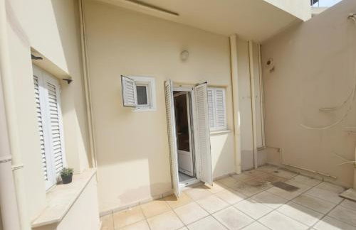 Iselia House - Photo 25