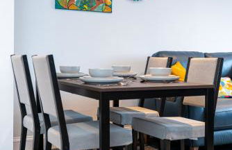 Lovely 3-bedroom flat with free parking - Foto 7