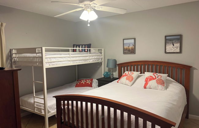 Ocean Breeze West by Southern Vacation Rentals - Foto 39