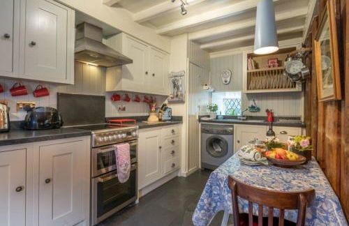 Llys-Derwin - Photo 3