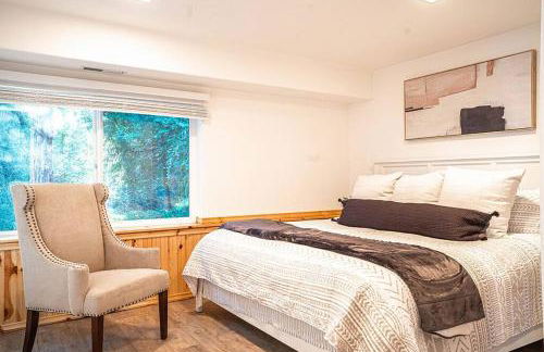 Oceanfront Retreat, Mount Rainier, King bed, Games - Foto 18