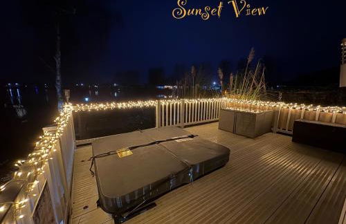 Tattershall Lakes Sunset View Caravan Lakeside, Hot Tub, Garden, Private Fishing Peg & WiFi - Foto 10