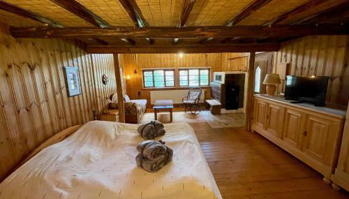 Urige Blockhütte direkt am Waldrand - Foto 3