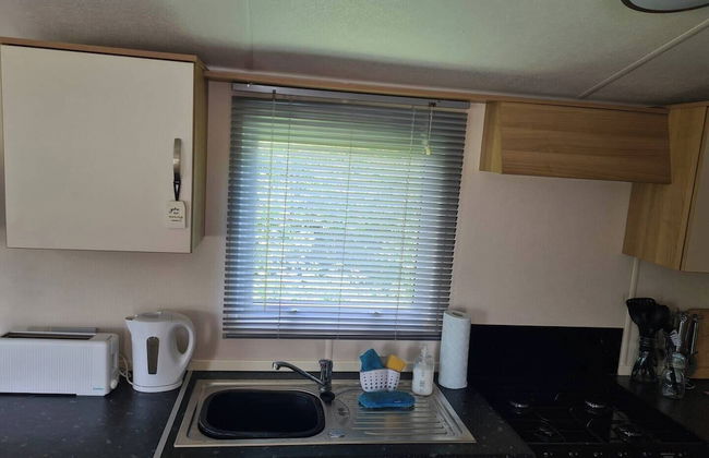 2 Bed Lodge - Sleeps 5 - Parking - Pets - Wifi - Foto 6